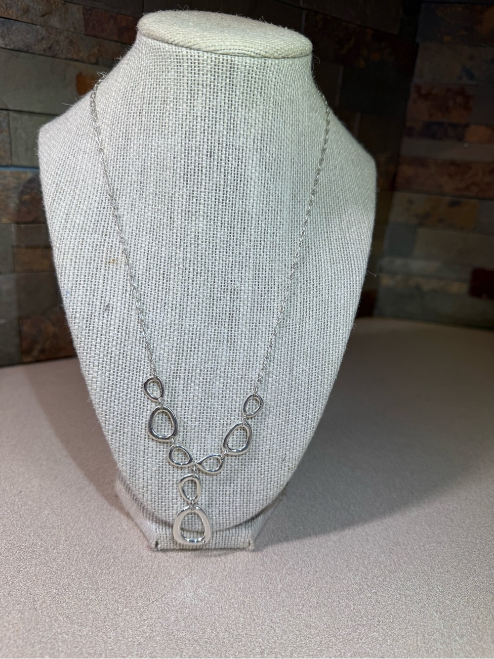 Vintage Signed Avon SAQ Silver-Tone Y-Drop Open Link